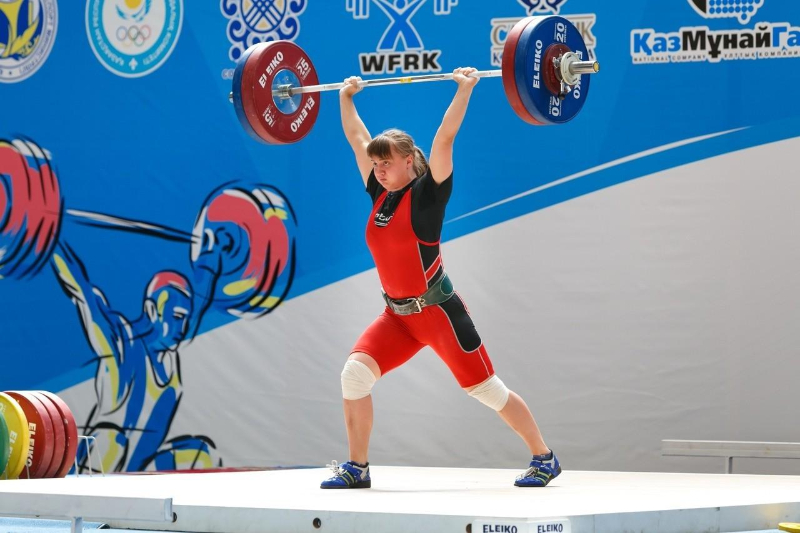 Екатерина Быкова ауыр атлетикадан Беларусьтағы турнирде «алтын» алды 
