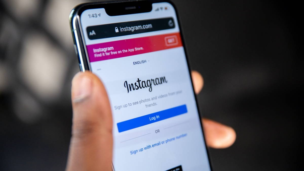Instagram-да пайдаланушылар енді жасын көрсетуге міндетті