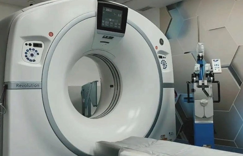 Шымкенттегі қалалық диагностикалық орталық жаңа томография аппаратымен толықты