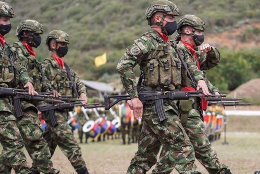 Колумбия өз әскерилерін Украинаға жібереді