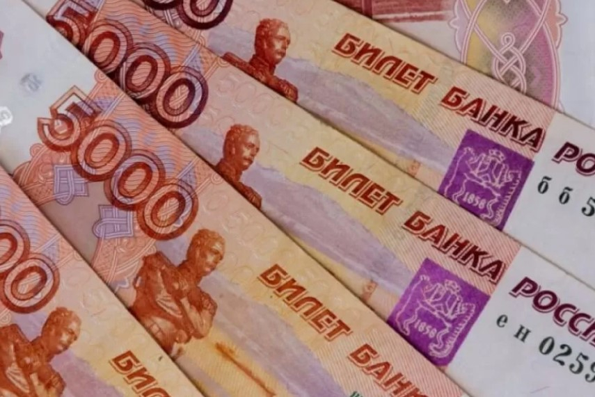 Отандық банктерге елден Ресей рублін әкетуге рұқсат етілуі мүмкін