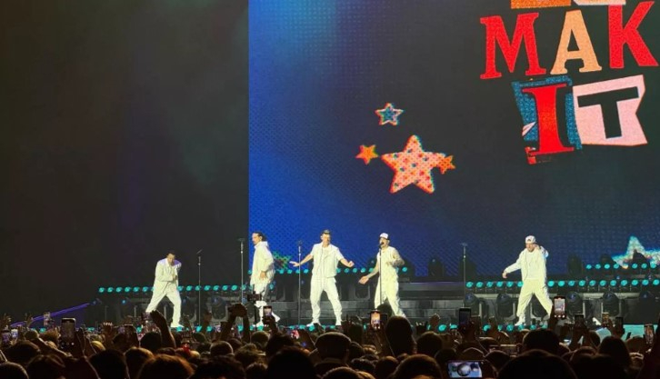 Backstreet Boys тобының Астанадағы концертіне 12 мың турист келді Backstreet Boys тобының Астанадағы концертіне 12 мың турист келді