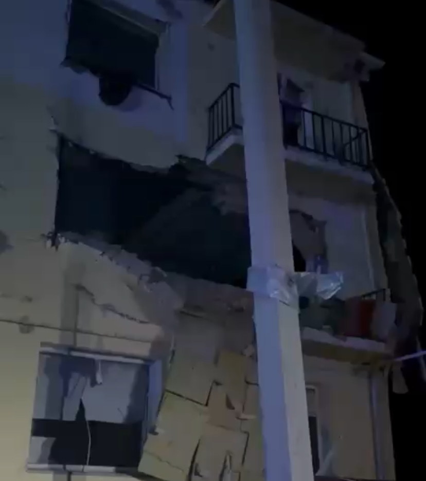 ТҮРКІСТАН: Отырарда көпқабатты тұрғынүйдің бірінде жарылыс болды ТҮРКІСТАН: Отырарда көпқабатты тұрғынүйдің бірінде жарылыс болды